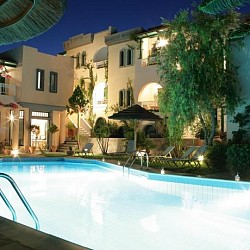 Aquarius Hotel Apartments 4* Agia Pelagia