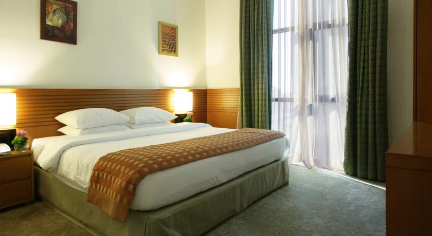 Ramada Hotel & Suites Ajman 4* (AJMAN)